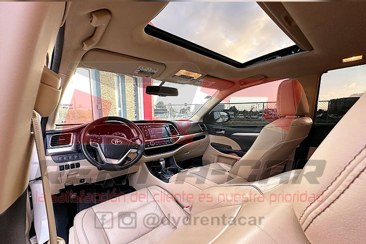 Toyota Highlander 2015