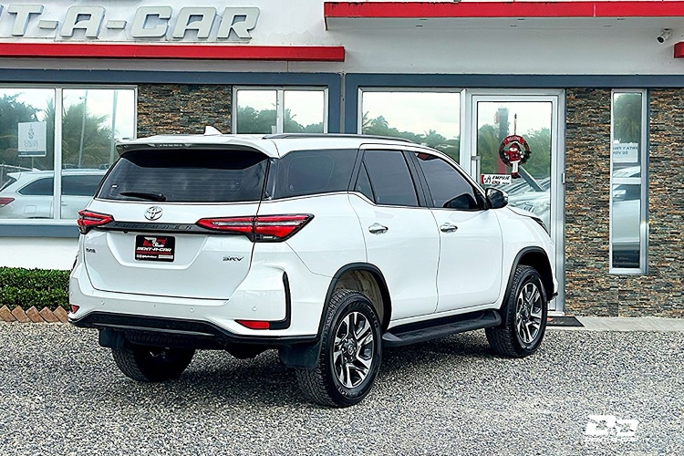 Toyota Fortuner 2024